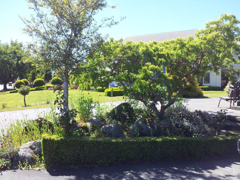 Edgewater Motel Te Anau Exterior foto