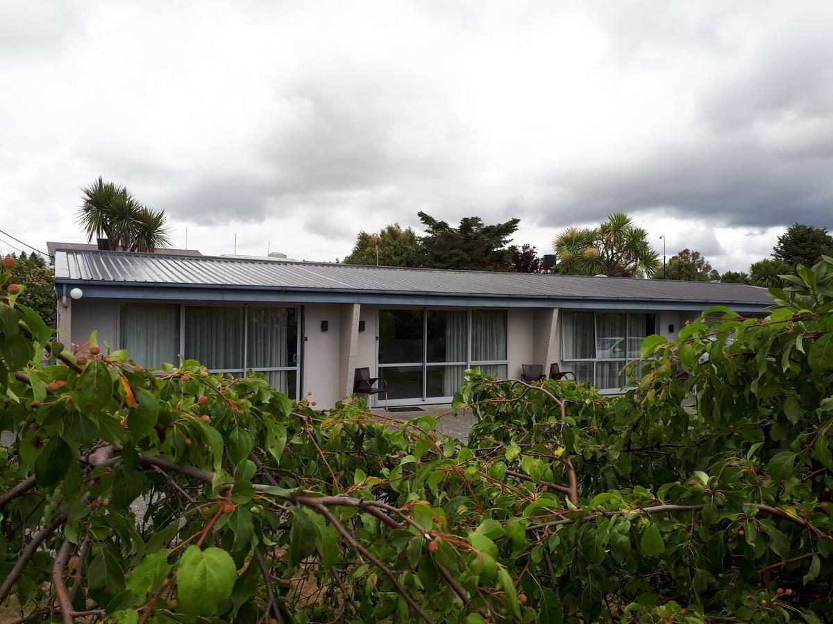 Edgewater Motel Te Anau Exterior foto