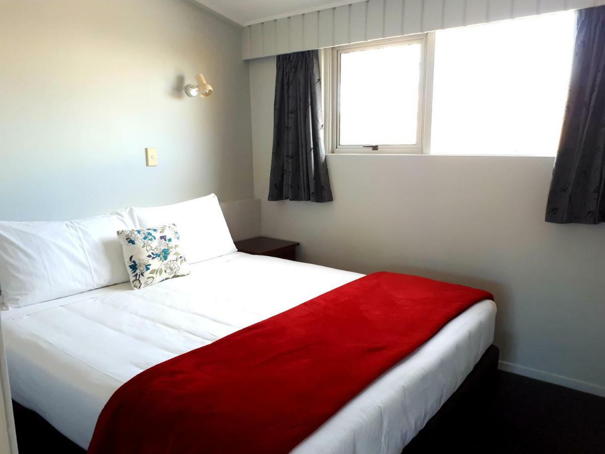 Edgewater Motel Te Anau Exterior foto